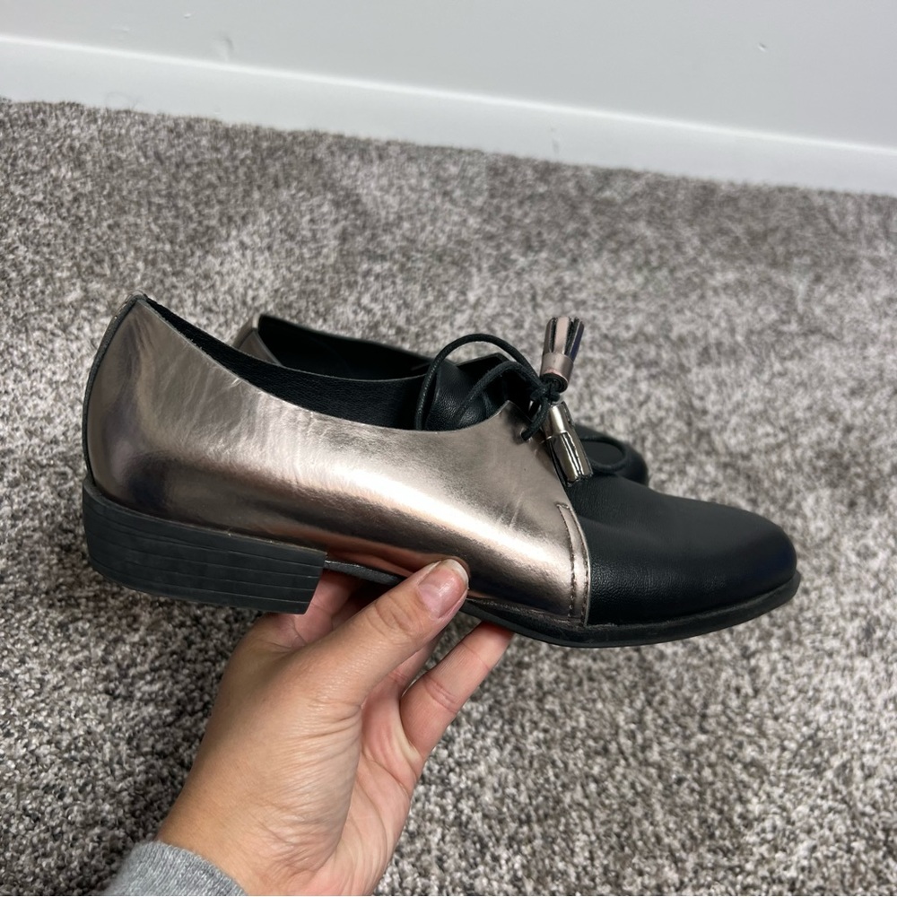 All Black Oxford Shoes Women's 38 / 8 Black Rose Gold Leather Colorblock Tassel